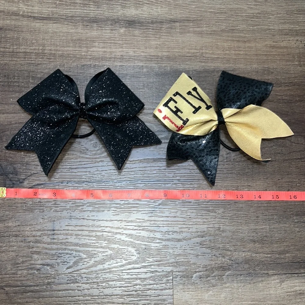 Brand new! Flyer Cheerleading Bows